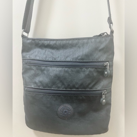 Kipling Bags Kipling Cross Body Bag Get Blue In Excellent Clean